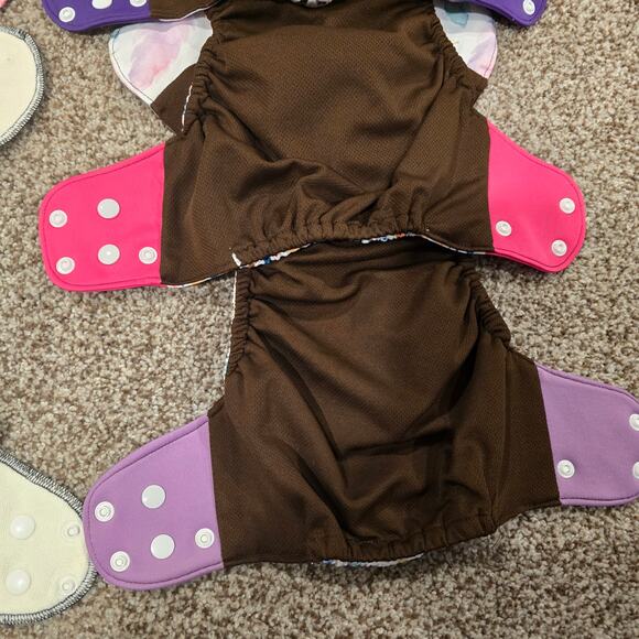 Bundle of 5 Elinfant Cloth Diapers - 2 All in One & 3 Covers (No Inserts) - Picture 8 of 10